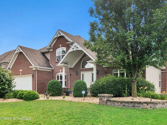 2nd image of 26428 Silverleaf Dr