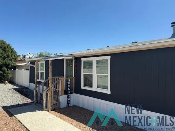 1045 Patton Dr, Gallup, NM 87301