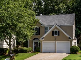 2047 Crestview Way, Woodstock, GA 30188