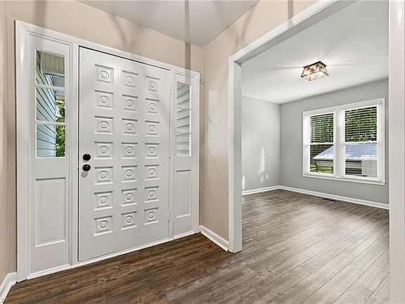 5th image of 134 Longview Rd