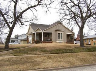 101 W 9th St, Ellsworth, KS 67439