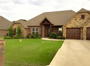 2902 Willow Ridge Cir, Granbury, TX 76049
