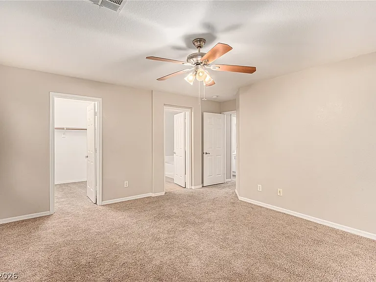 11209 Salentino Ave — Photo 24