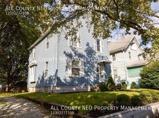 1278 Girard St, Akron, OH 44301