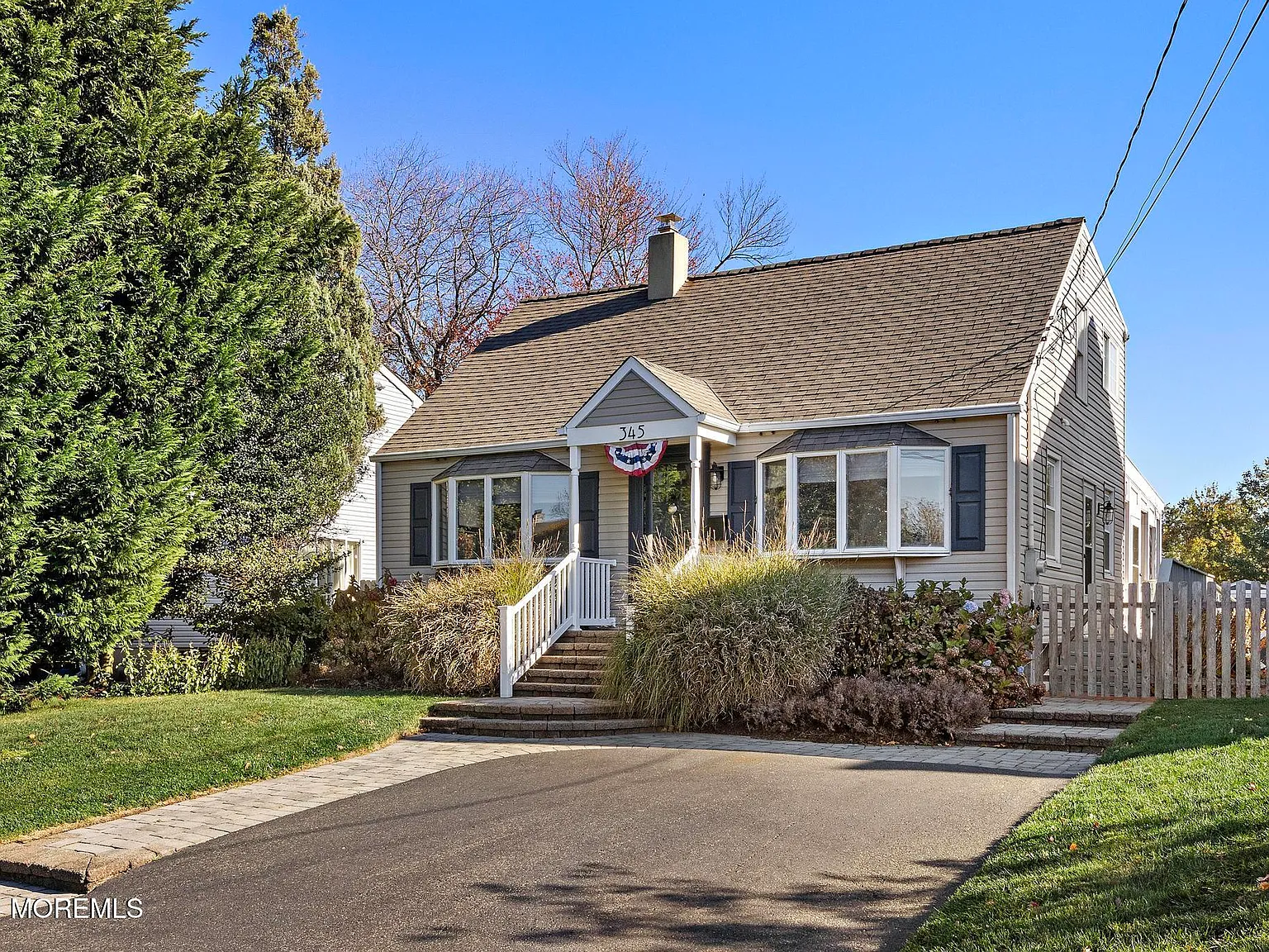 3 bed, $3,050 — Photo 2