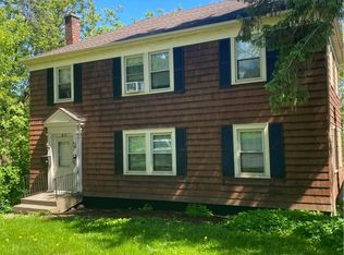 2010 E 4th St #1, Duluth, MN 55812