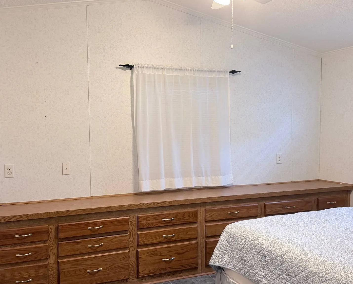 1 bed, 1.0 bath, 672 sqft, $950 — Photo 4
