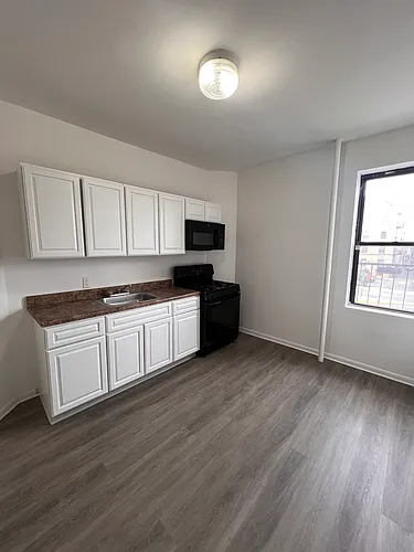 9101 Kennedy Blvd #B6 Photo 1