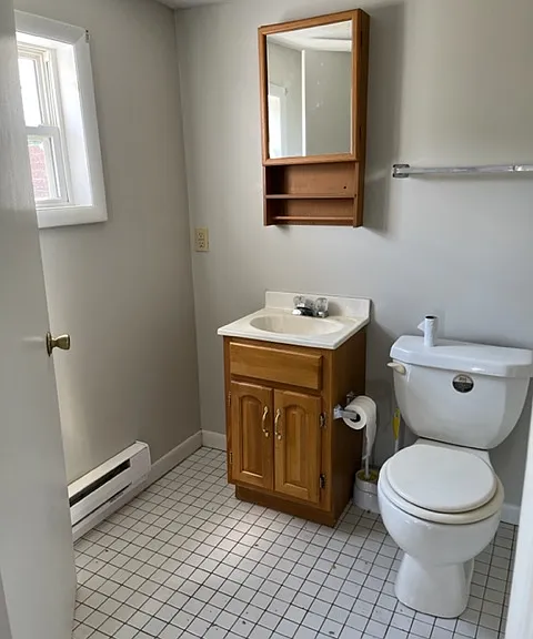 211 E North St #3C — Photo 11