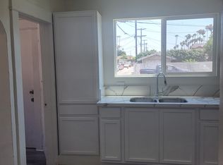 2016 W 54th St, Los Angeles, CA 90062