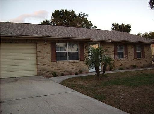 1st image of 209 E Fern Dr
