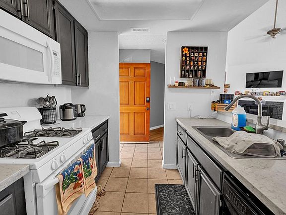 3rd image of 2906 Elm Tree Ct