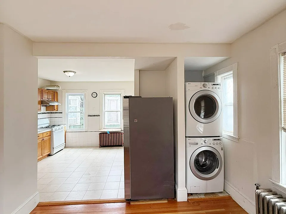 5 Saint William St #3