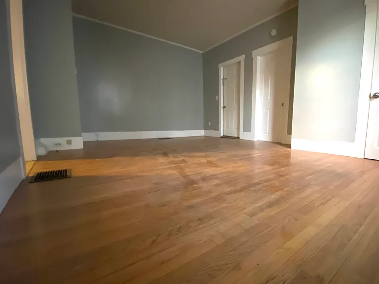 71-73 Sanders St #73A — Photo 12