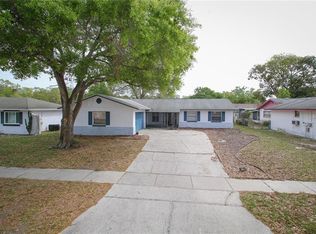 2229 Lauren Cir, Brandon, FL 33510