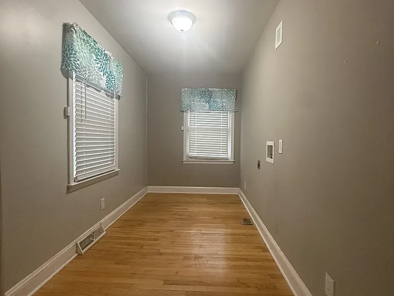 503 N Lincoln St — Photo 5