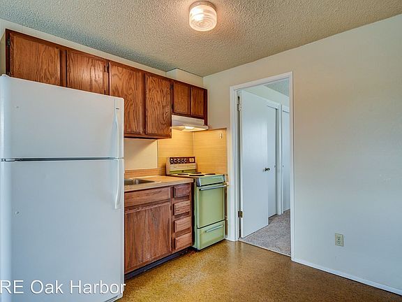 3rd image of 310 SE Midway Blvd APT 105