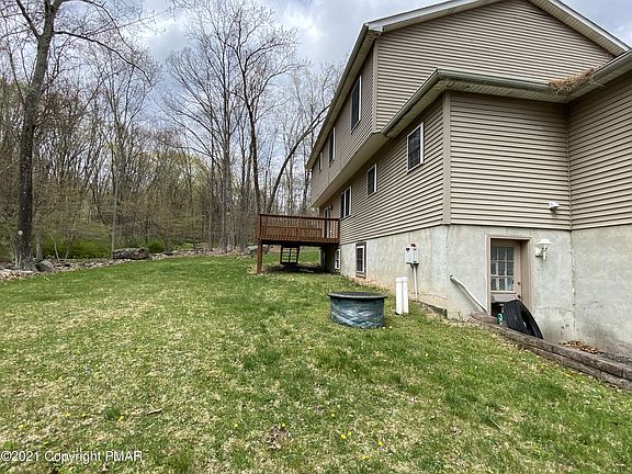 3rd image of 3215 Goldenrod Rd