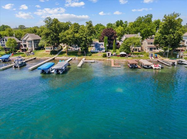 Big Cedar Lake - West Bend WI Real Estate - 6 Homes For Sale | Zillow