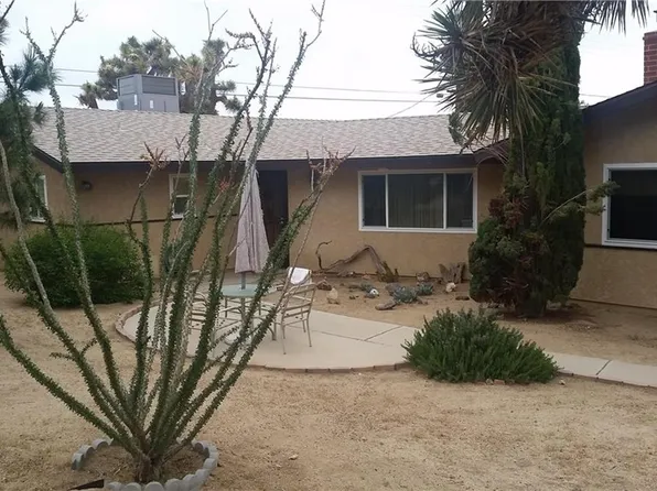 56584 Java Dr, Yucca Valley, CA 92284