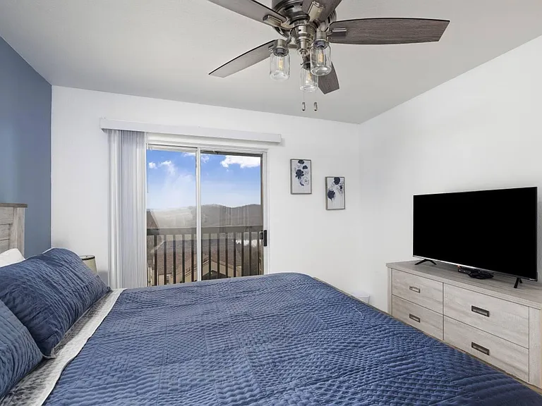 38 Lantern Bay Ln #4 — Photo 10