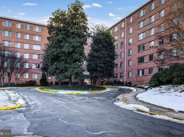 3000 Spout Run Pkwy APT B507, Arlington, VA 22201