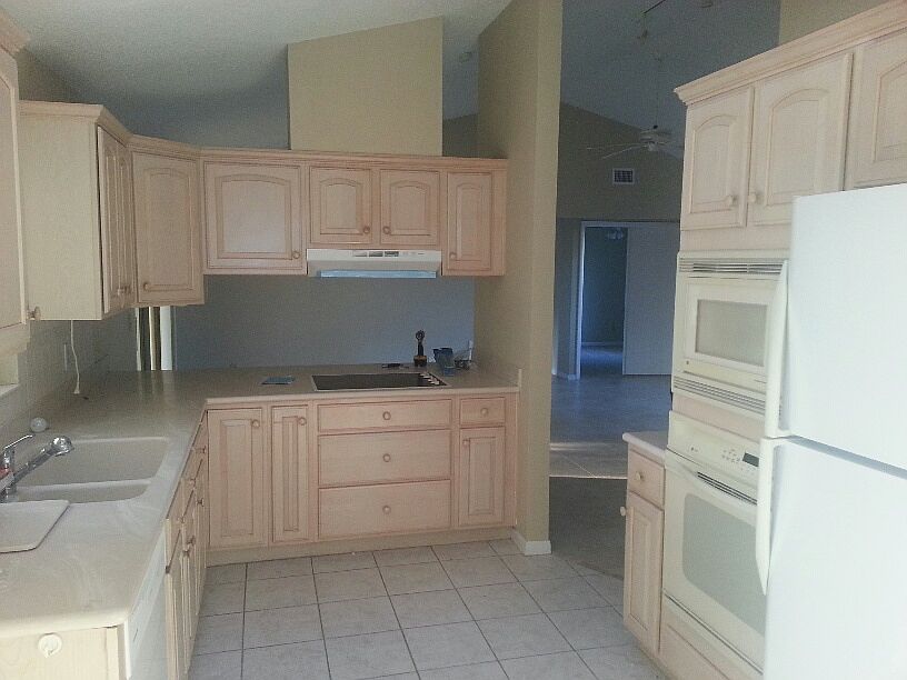 1st image of 9 Clermont Ct