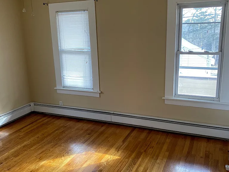 39 Holmes Ave #2 — Photo 4