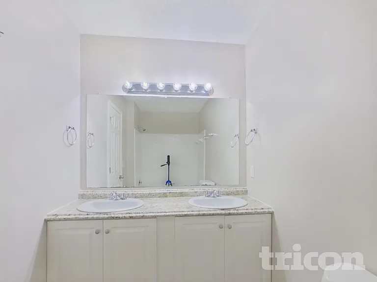 26 Maid Lynn Ct — Photo 8
