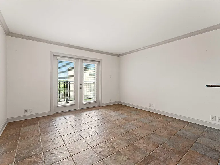 2045 N 3rd St #310 — Photo 1