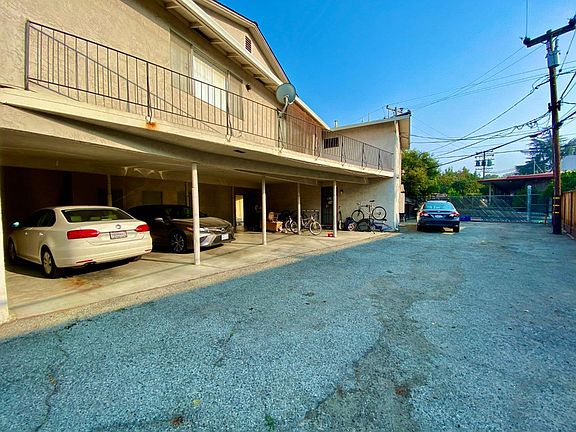3rd image of 451 Vasquez Ct APT B