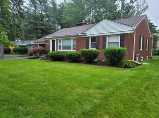 214 Marlborough Dr #214, Bloomfield Hills, MI 48302