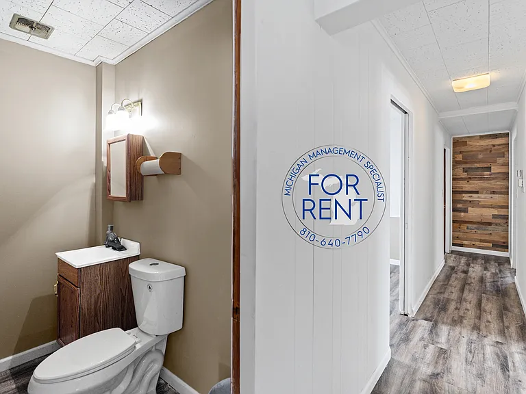 310 E Court St #1 — Photo 18