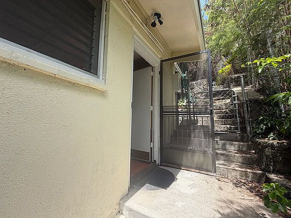 4th image of 1941 10th Ave #1D