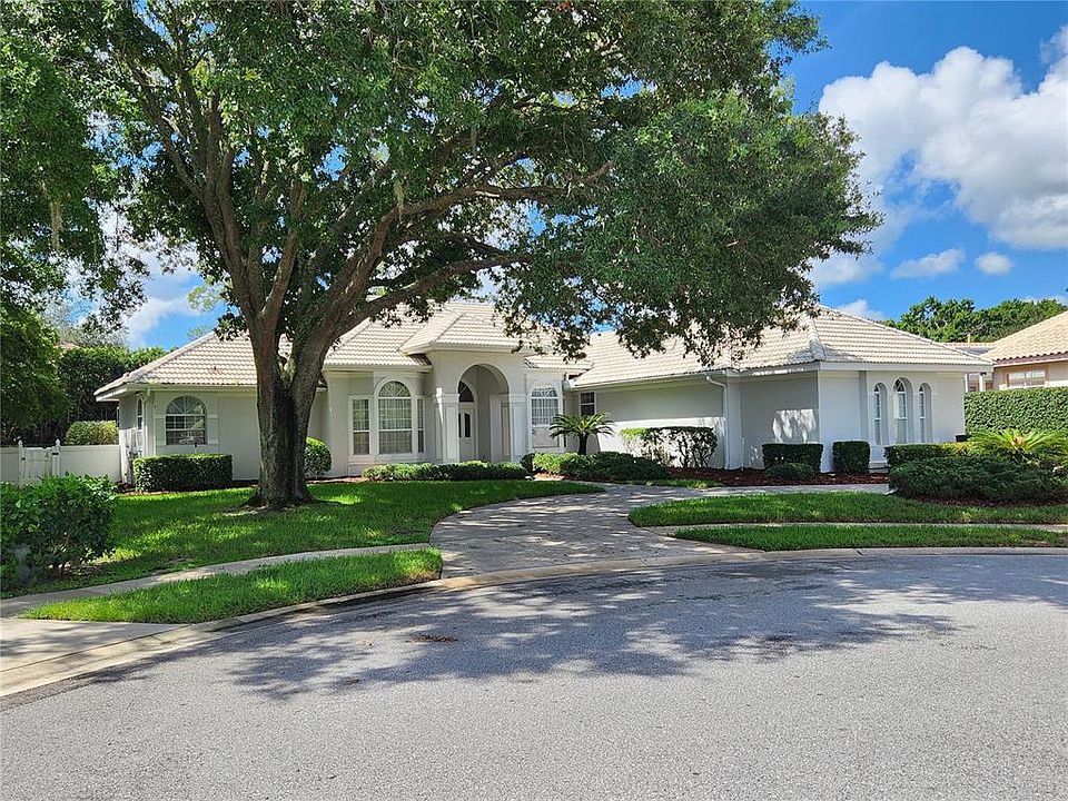1st image of 8807 Lyndhurst Pl