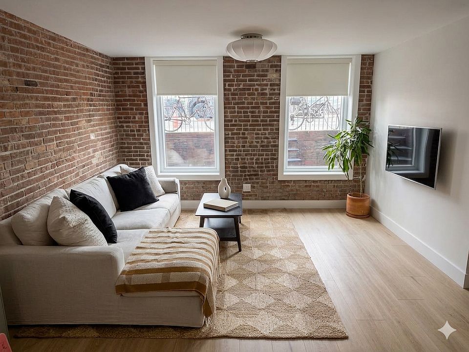1st image of 116 Oak St #1