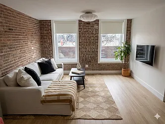 116 Oak Street, #1