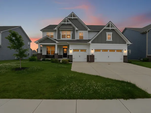 10389 Grimshaw Dr, Fortville, IN 46040