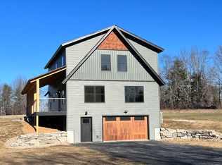 24 Dyer Ln N, Belgrade, ME 04917