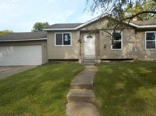 3313 Maywood Dr, Flint, MI 48504