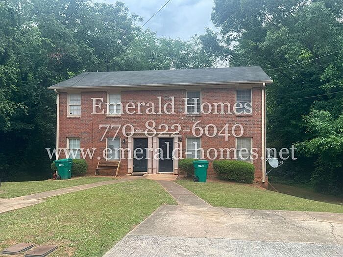 1st image of 369 Freeport Dr