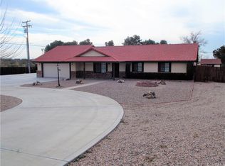 15310 Myalon Rd, Apple Valley, CA 92307