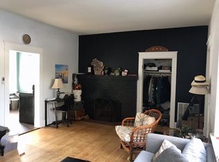 555 W Calumet Rd, Milwaukee, WI 53217