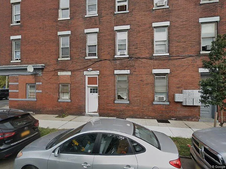 Studio, 500 sqft, $800 — Photo 1