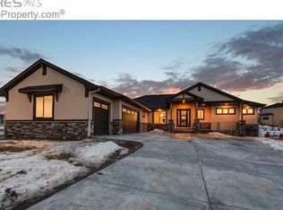 7915 Blackwood Dr, Windsor, CO 80550