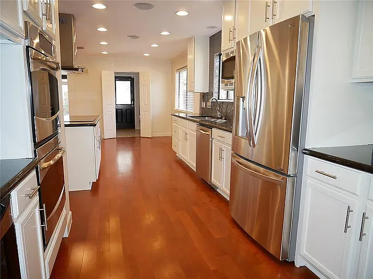 6520 Heron Dr — Photo 13