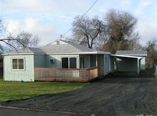 1542 NE Hollis St, Roseburg, OR 97470