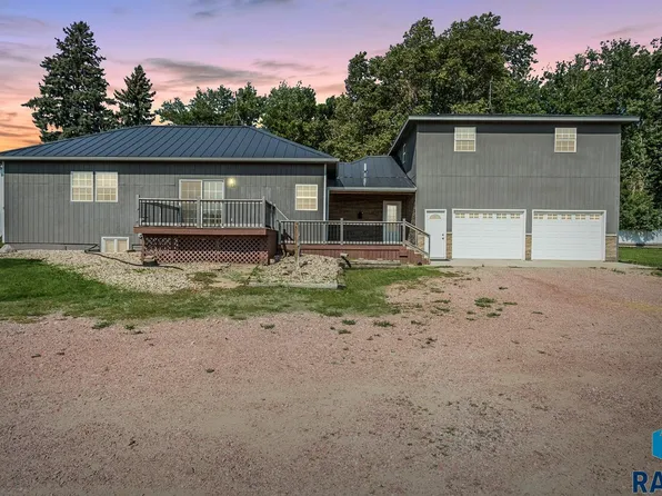 45928 248th St, Colton, SD 57018