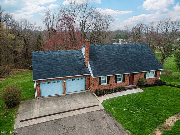 2nd image of 2175 Cambridge Rd