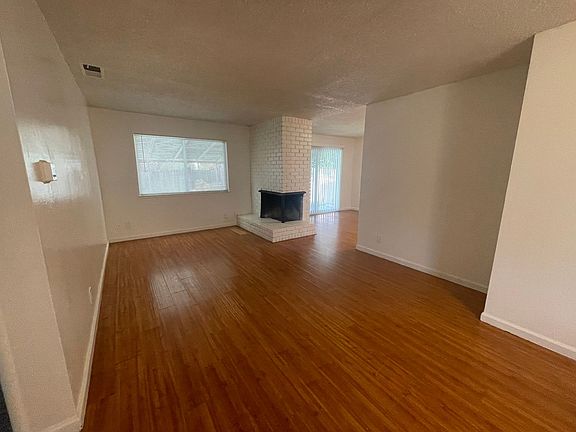 2nd image of 7584 Red Willow St